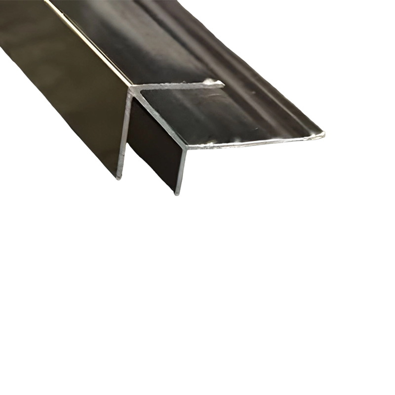 Linee in alluminio X5 per pannelli impiallacciati in legno da 5 mm con finitura premium
